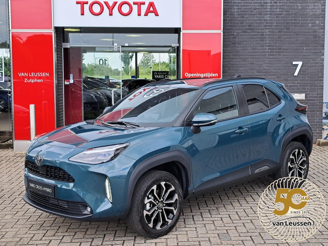 Toyota Yaris Cross - 1.5 Hybrid 115 Dynamic COMFORT PACK NIEUW DIRECT UIT VOORRAAD LEVERBAAR BLIND SPOT STOEL- - AutoWereld.nl