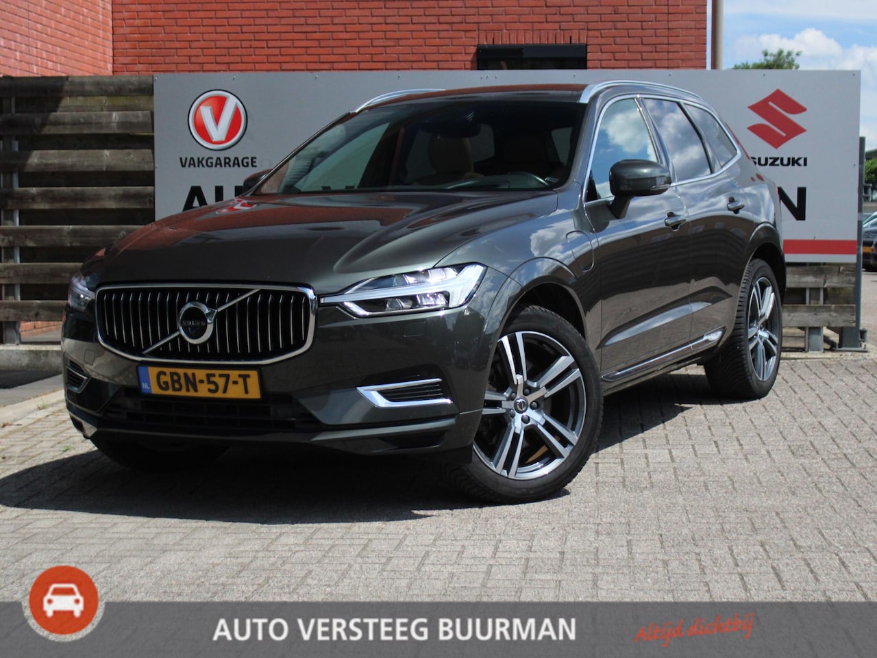 Volvo XC60 - 2.0 Recharge T8 AWD R-Design Panoramisch schuif/kantel dak, 360 Camera, Stoelverwarming, H - AutoWereld.nl