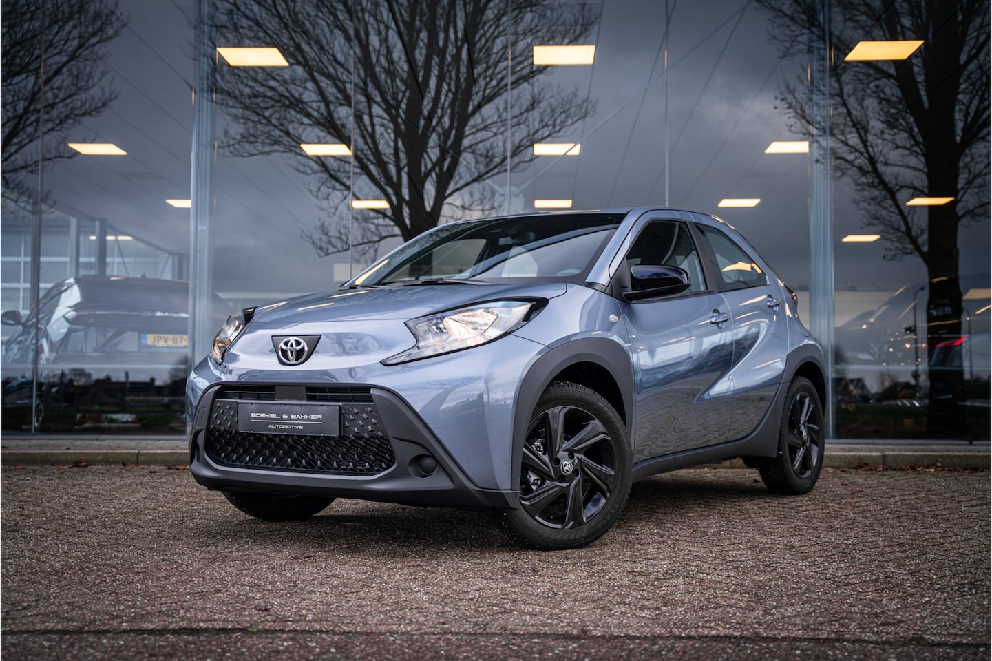 Toyota Aygo X - 1.0 VVT-i S-CVT Play ** Navigatie ** Camera ** LM Velgen - AutoWereld.nl