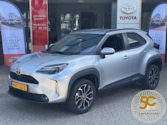 Toyota Yaris Cross - 1.5 Hybrid 115 First Edition FACELIFT NL-AUTO 17'' LM-VELGEN NAVI CLIMA APPLE/ANDROID KEYL