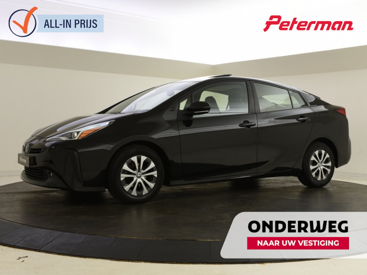 Toyota Prius - 1.8 Executive | Leder | JBL | Blindspot | Head-up | Panorama - AutoWereld.nl