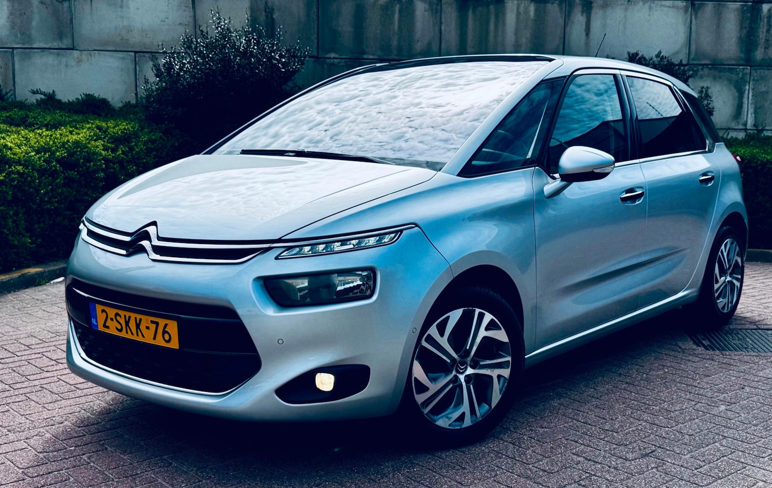 Citroën C4 Picasso - 1.6 VTi Intensive/Dealer O.H/2DE EGINAAR/TOPSTAAT/ - AutoWereld.nl