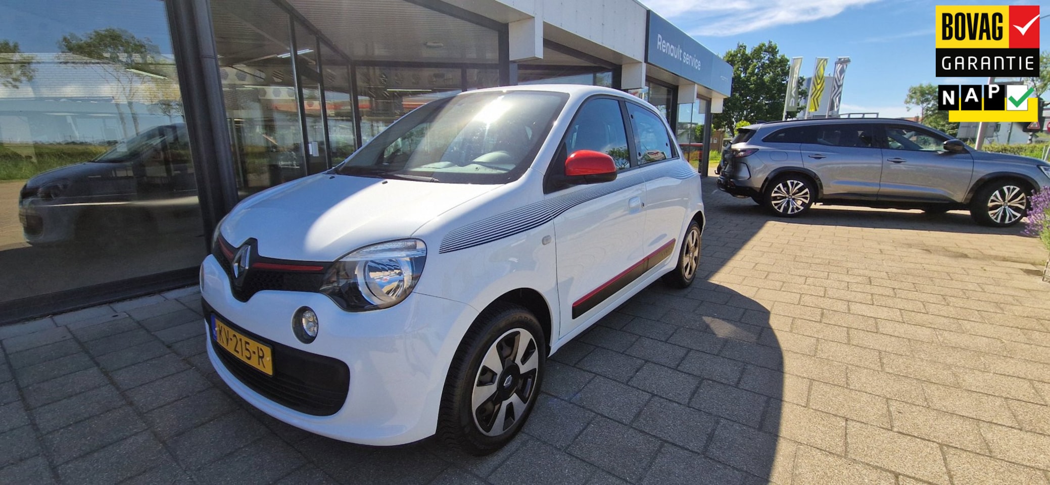 Renault Twingo - SCe 70 Collection | Airco | All Season Banden | 12 Mnd BOVAG GAR. | APK 30-April 2027 | Pr - AutoWereld.nl