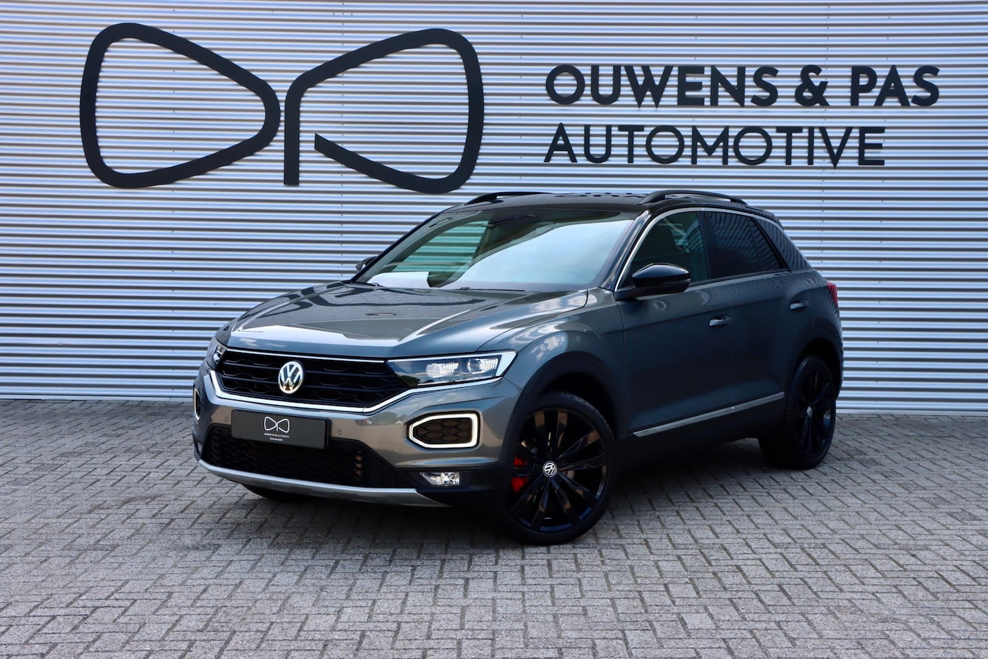 Volkswagen T-Roc - 2.0 TSI 4Motion Sport | CARPLAY | NAVI | CAMERA | CRUISE - AutoWereld.nl