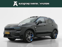 Lynk & Co 01 - 1.5 | Panoramadak | 360 Camera | Stoelverwarming |