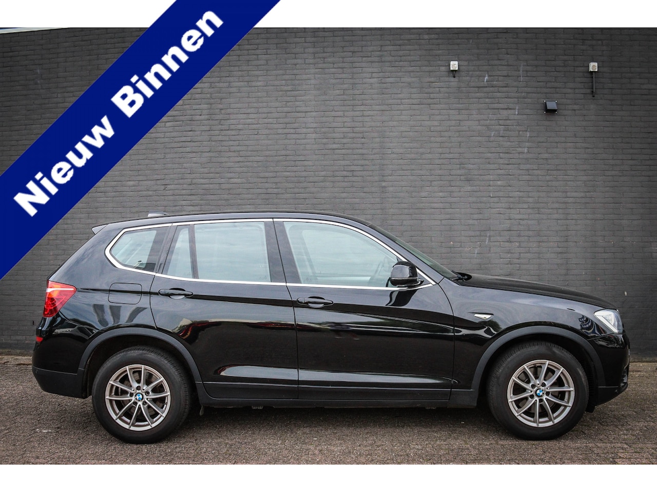 BMW X3 - sDrive20i Executive Net binnen-Nu al te bezichtigen - AutoWereld.nl