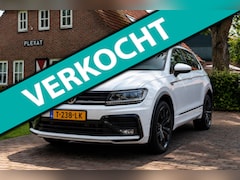 Volkswagen Tiguan - 2.0 TSI 220PK 4Motion Highline Aut. | Panorama | Full Led | Adap. Cruise | Lederen Interie