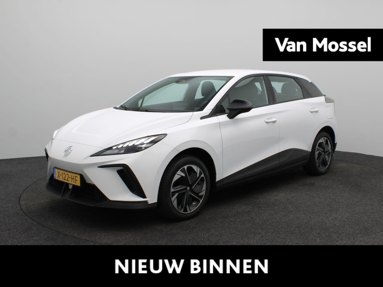 MG MG4 Electric - Standard 51 kWh | Apple Carplay / Android Auto | Virtual Cockpit | LED | - AutoWereld.nl