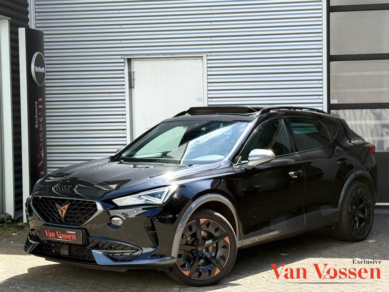 CUPRA Formentor - 1.4 e-Hybrid VZ Copper Edition 245 PK|Pano|Memory|Camera|Sfeer|Carplay| - AutoWereld.nl
