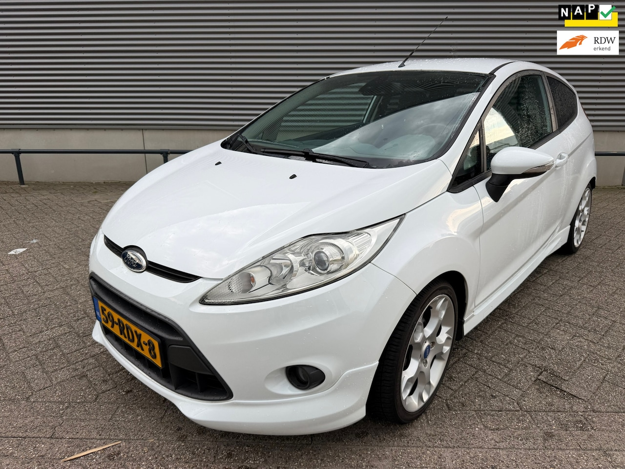 Ford Fiesta - 1.6 Sport 1.6 Sport - AutoWereld.nl