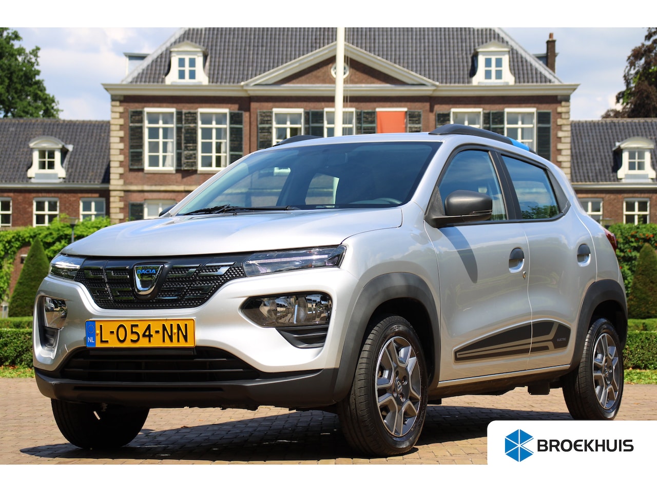 Dacia Spring - Business 27 kWh | CAMERA | LED | CARPLAY | LEDER | AIRCO | PRACHTIGE STAAT! | LAGE KM STAN - AutoWereld.nl