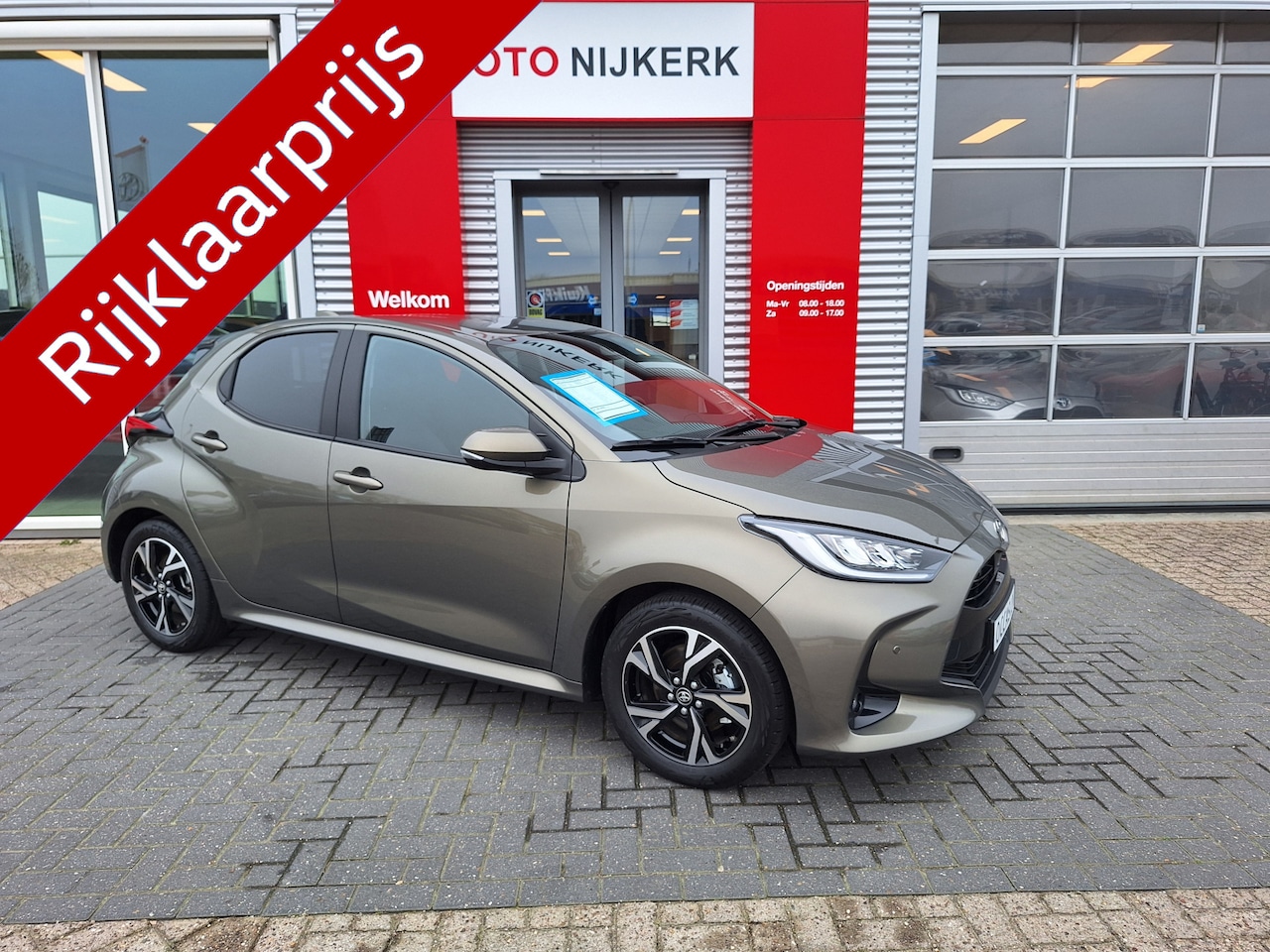 Toyota Yaris - 1.5 Hybrid 115 Dynamic met Comfort Pack Limited - AutoWereld.nl