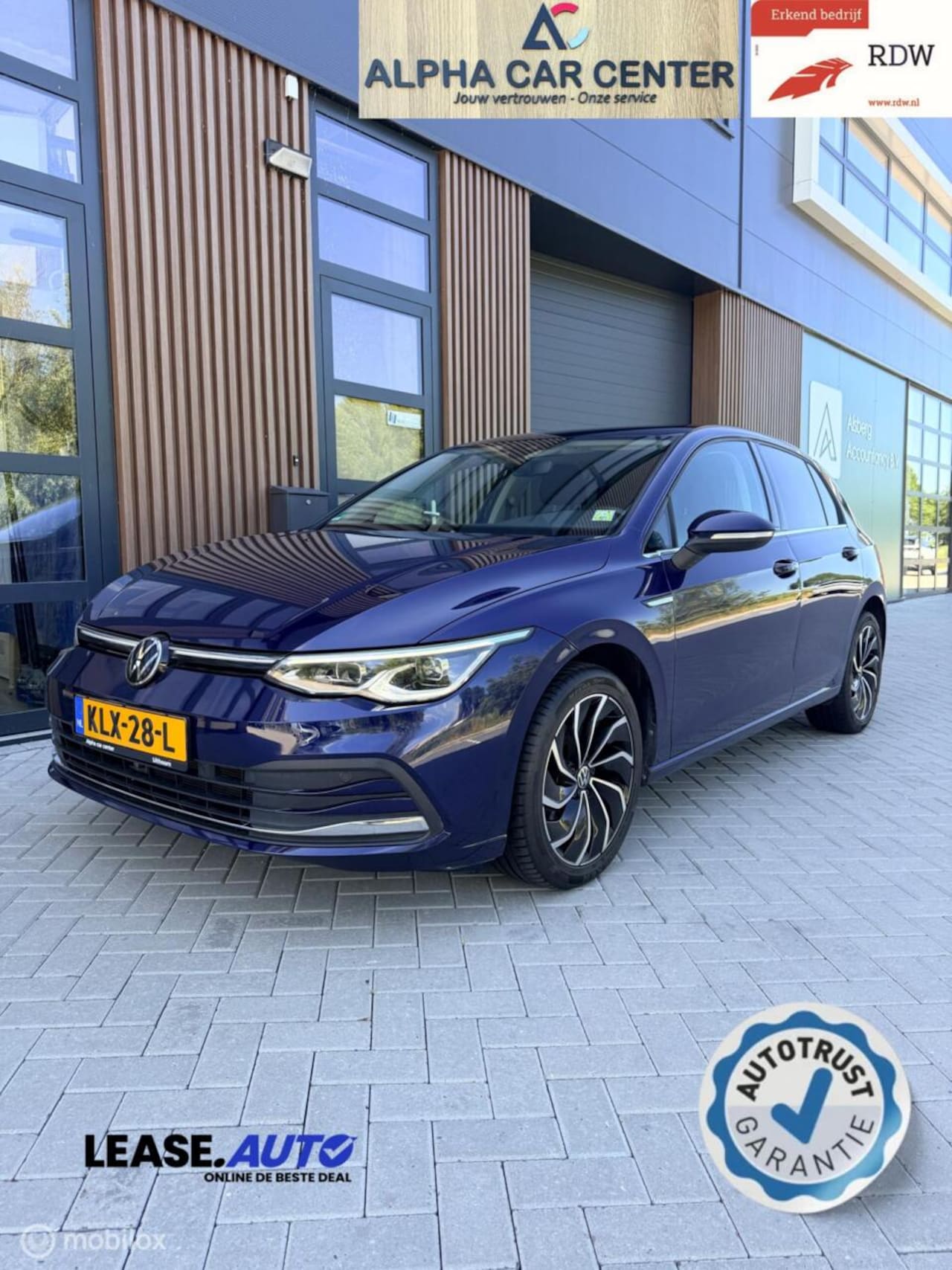 Volkswagen Golf - 1.5 eTSI LED/DODEHOEK/ELEKSTOEL/SFEER/DEALER - AutoWereld.nl
