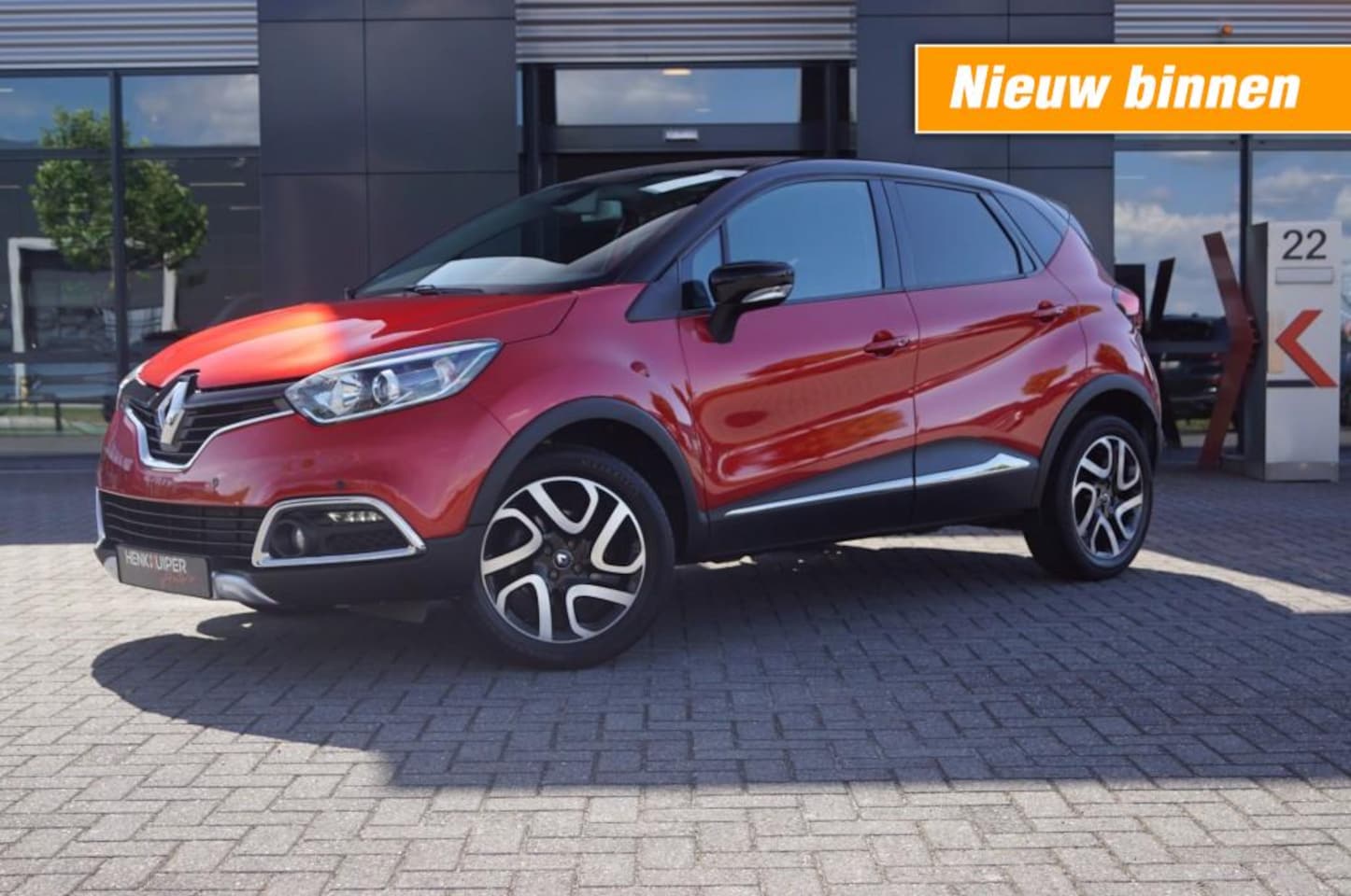 Renault Captur - 1.2 TCe XMod 120pk / Navi / PDC / Camera / key-less / Trekhaak - AutoWereld.nl