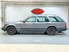 Mercedes-Benz 230 - TE - ONLINE AUCTION