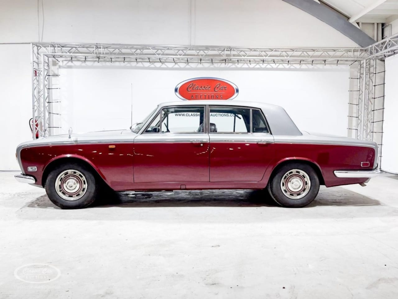 Rolls-Royce Silver Shadow - 6.8 Saloon type II  - ONLINE AUCTION - AutoWereld.nl