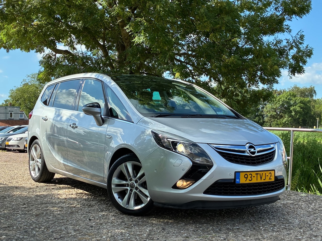 Opel Zafira Tourer - 1.4 Cosmo 7p. | Pano + Cruise + Clima nu € 4.975,-!!! - AutoWereld.nl