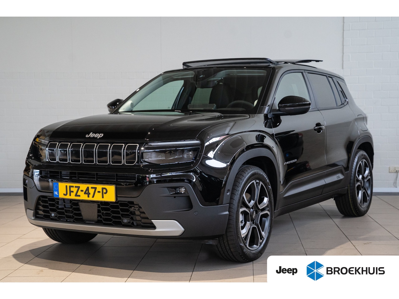 Jeep Avenger - Summit 54 kWh | 8 Jaar Garantie | Panoramadak | El. Achterklep | Stoelverwarming | Navigat - AutoWereld.nl