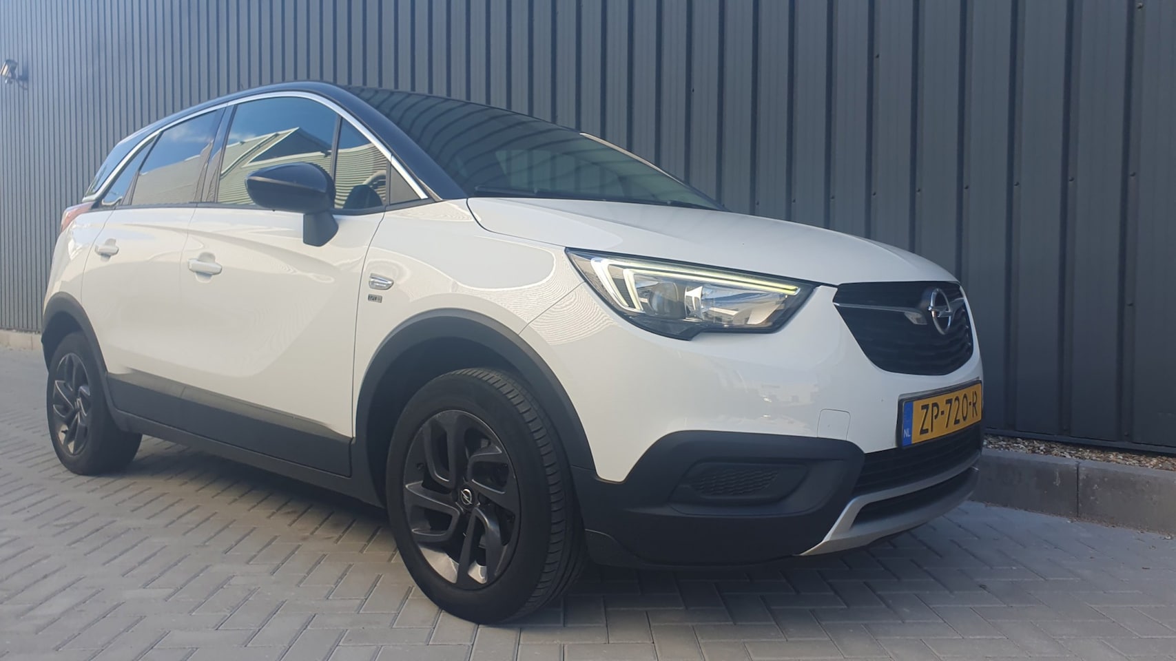 Opel Crossland X - 1.2 Turbo Online Edition 1.2 Turbo Online Edition - AutoWereld.nl
