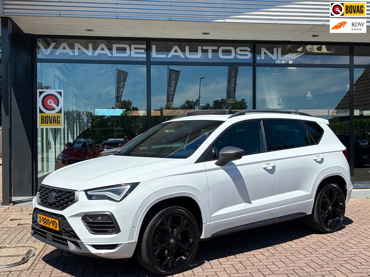SEAT Ateca - 2.0 TSI 4Drive FR Business Intense Aut. UNIEK Panorama Camera Adap.Cruise Dealeronderhoude - AutoWereld.nl