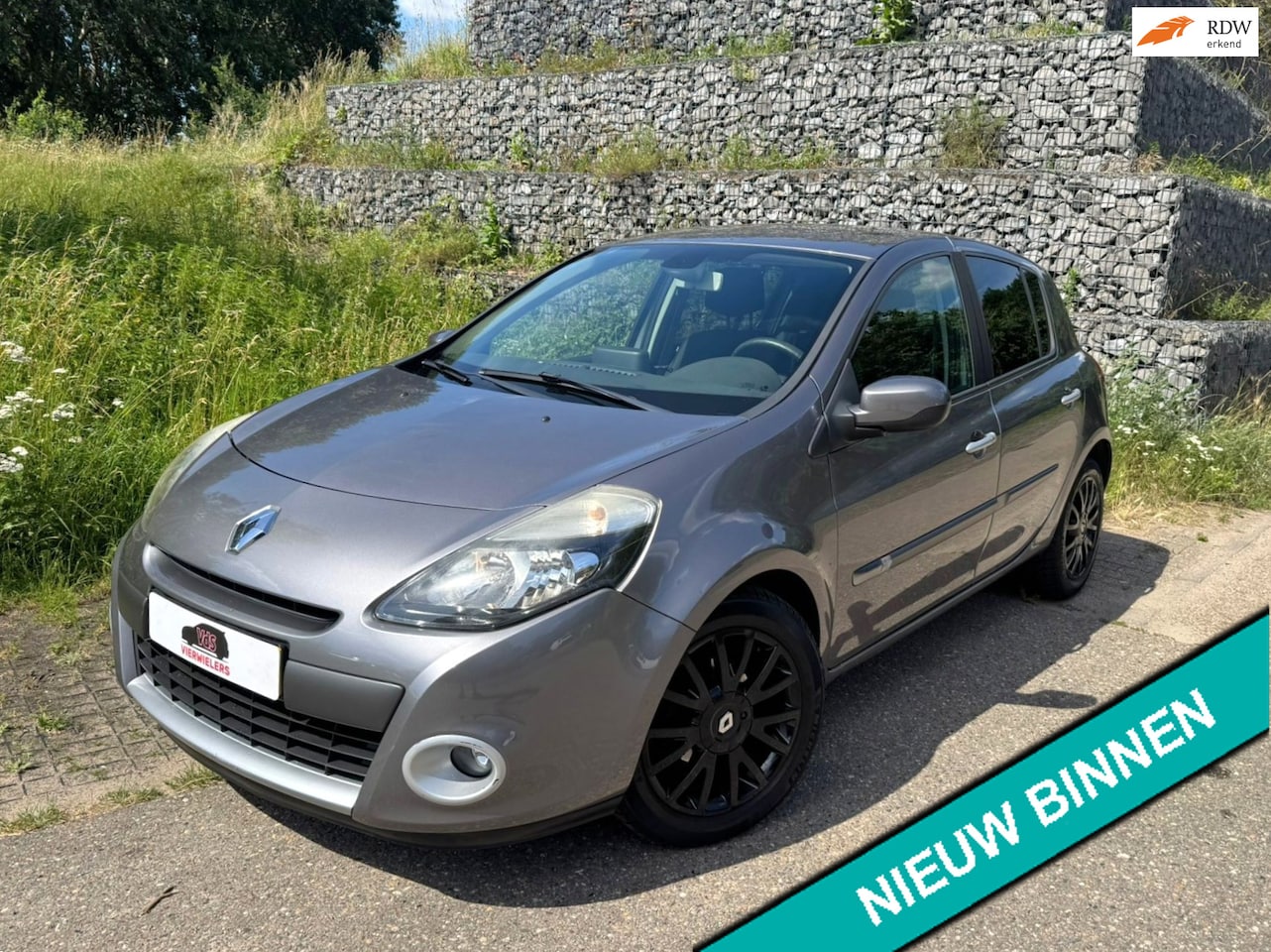 Renault Clio - 1.2 TCe Dynamique ZEER NETTE AUTO - AutoWereld.nl