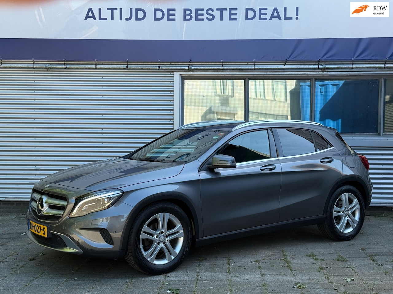 Mercedes-Benz GLA-Klasse - 180 Prestige l Xenon l Airco l VDOH l IZGST l - AutoWereld.nl