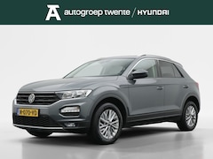 Volkswagen T-Roc - 1.0 TSI Style | ACC | Navi + Carplay | Camera