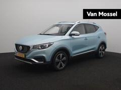 MG ZS - EV Luxury 45 kWh | Trekhaak | Leder | Camera | Apple Carplay |