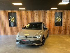 Volkswagen Golf - 2.0 TSI GTI Clubsport / Pano / H/K / HUD / Camera / Stuurverwarming / IQ lights / Stoelver
