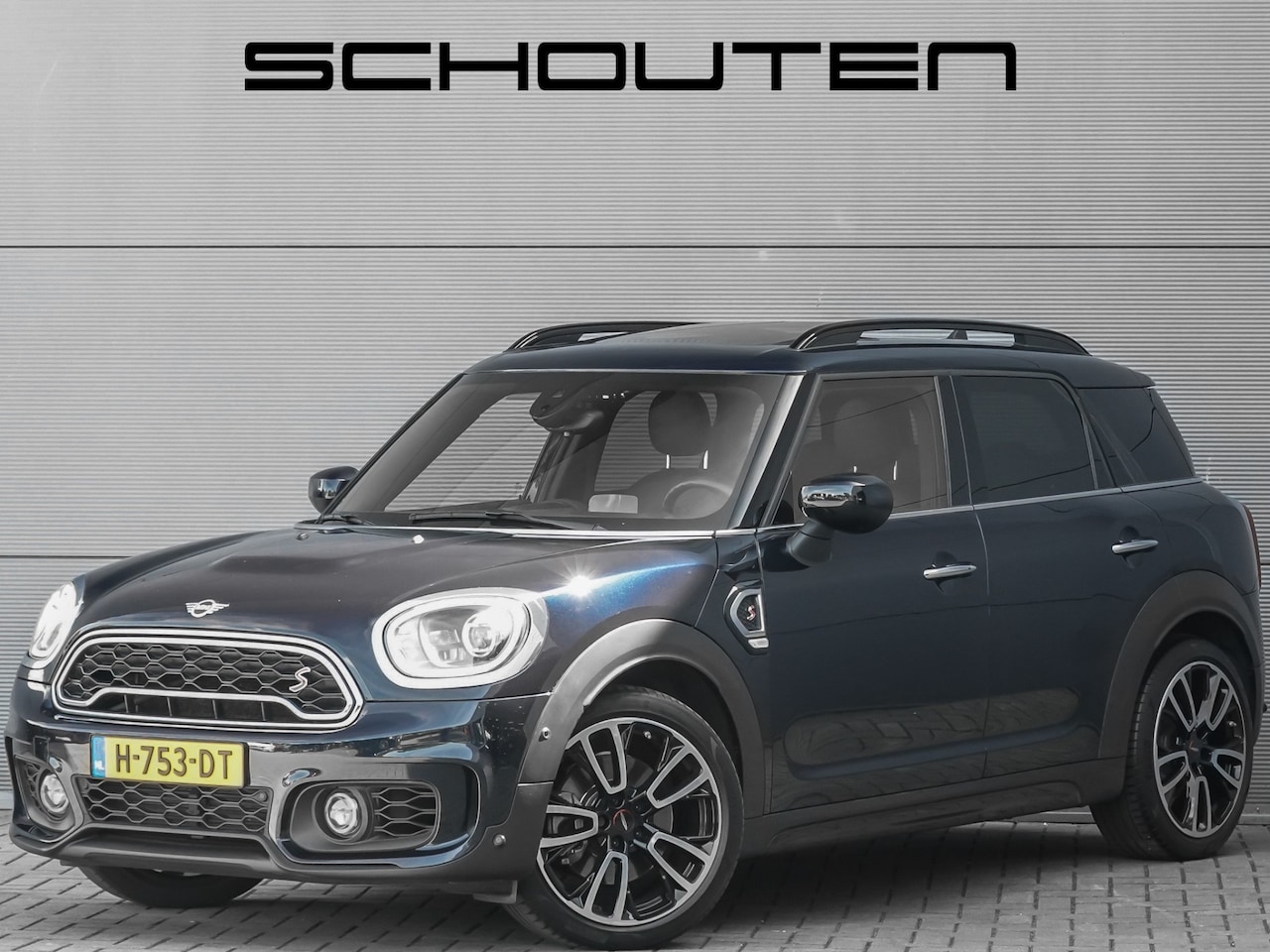 MINI Countryman - Mini 2.0 Cooper S JCW Pack Pano H/K Camera 19" - AutoWereld.nl