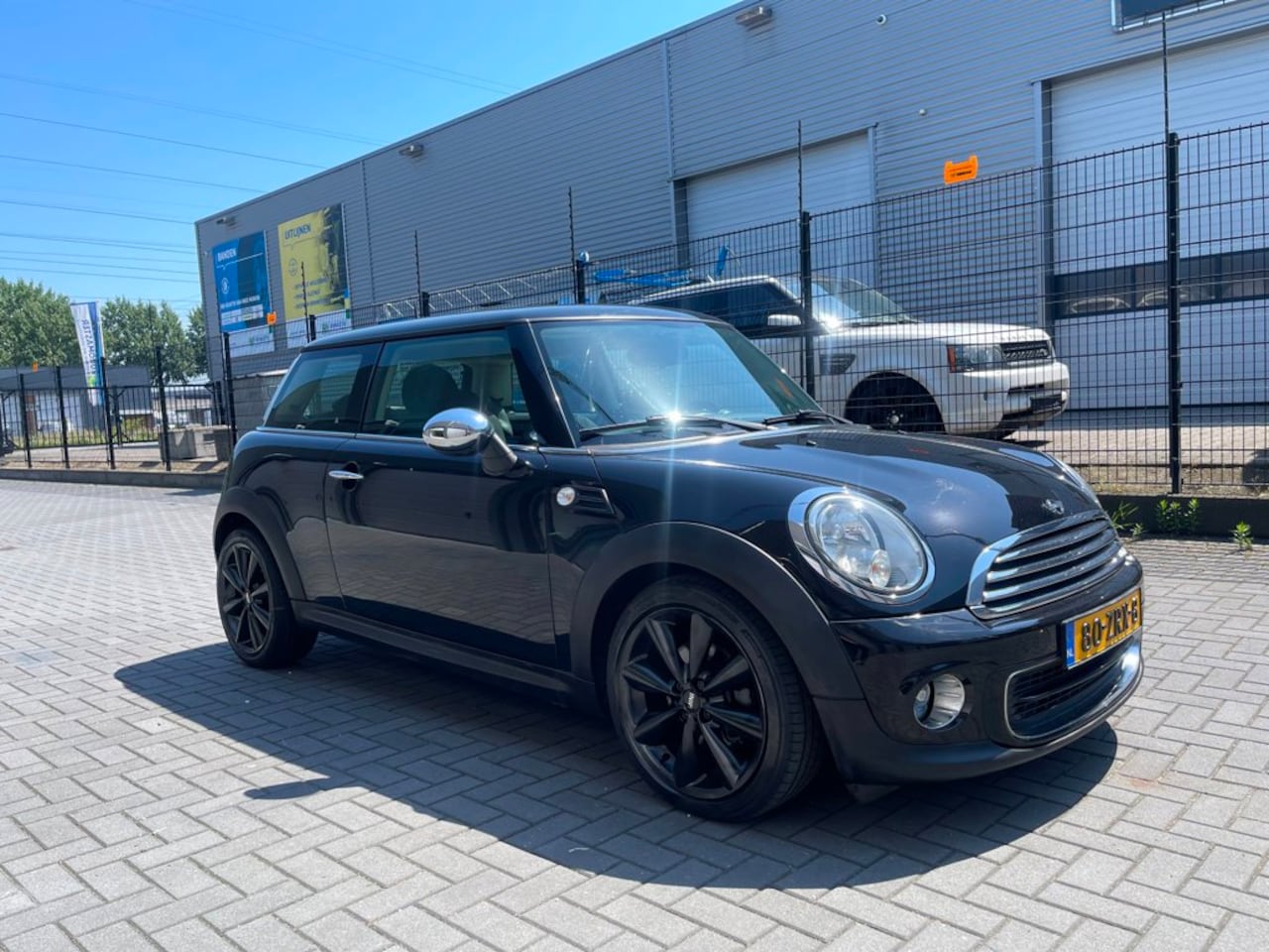 MINI One - 1.6 Kite White airco, navi, NAP, nieuwe apk! - AutoWereld.nl