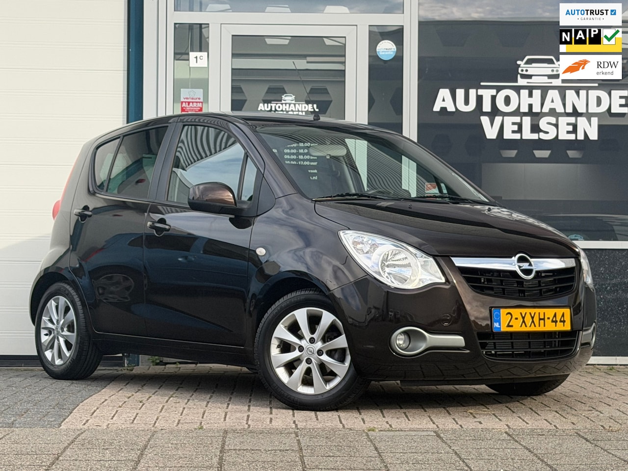 Opel Agila - 1.2 Edition Airco Automaat - AutoWereld.nl