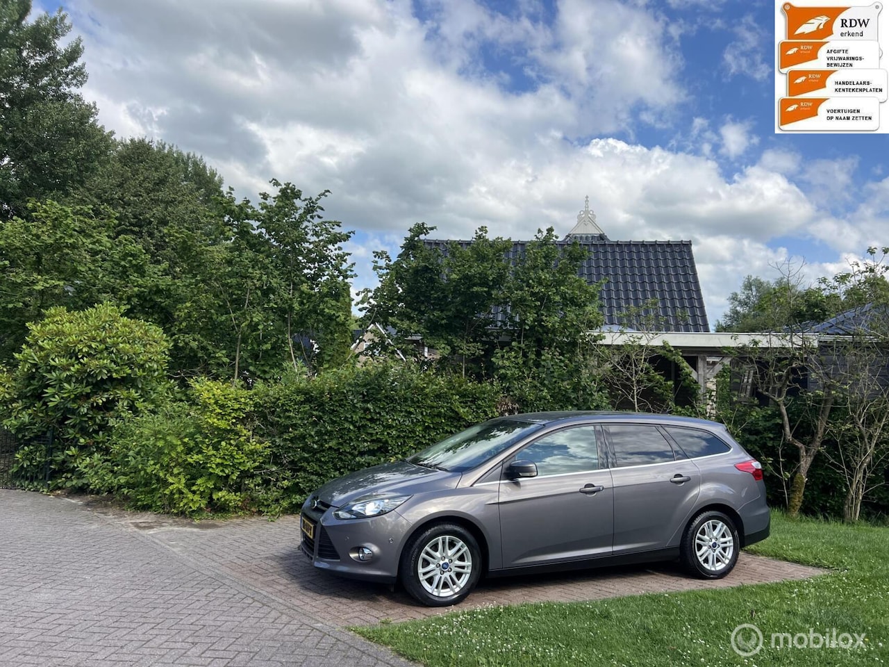 Ford Focus Wagon - 1.6 EcoBoost Titanium 1.6 EcoBoost Titanium - AutoWereld.nl