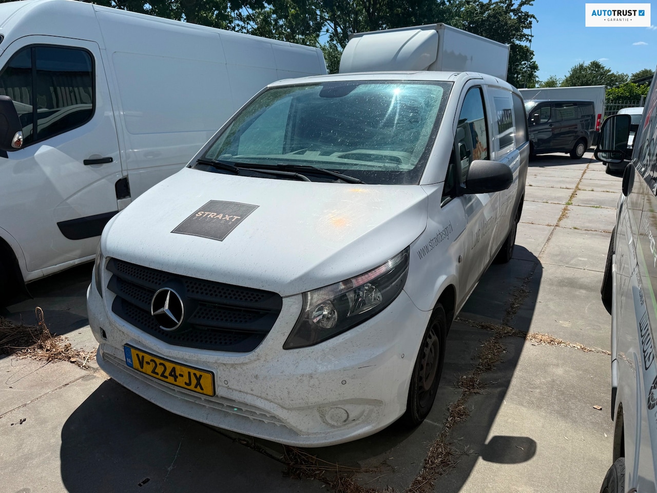 Mercedes-Benz Vito - 114 CDI LANG AUT AC ‘16 TECH GOED ROMMELIG - AutoWereld.nl