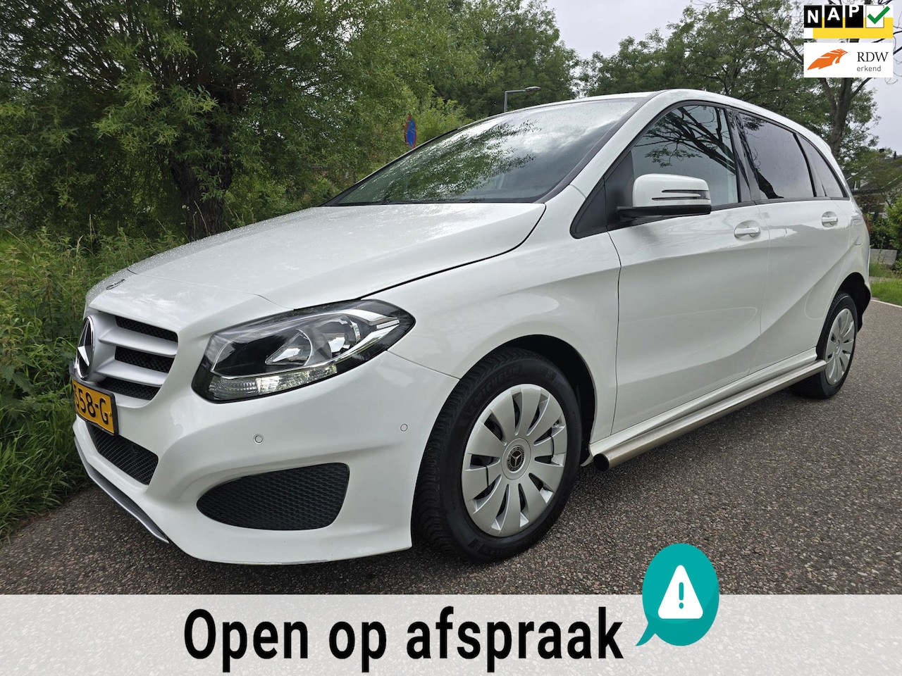 Mercedes-Benz B-klasse - 220 d Ambition/Dealer onderhouden/ 1e eig. - AutoWereld.nl