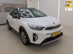 Kia Stonic - 1.0 T-GDi MHEV RIJ-KLAAR DynamicPlusLine+Ecc+Navigatie+Led+Camera+cruise-Control+privacy-G