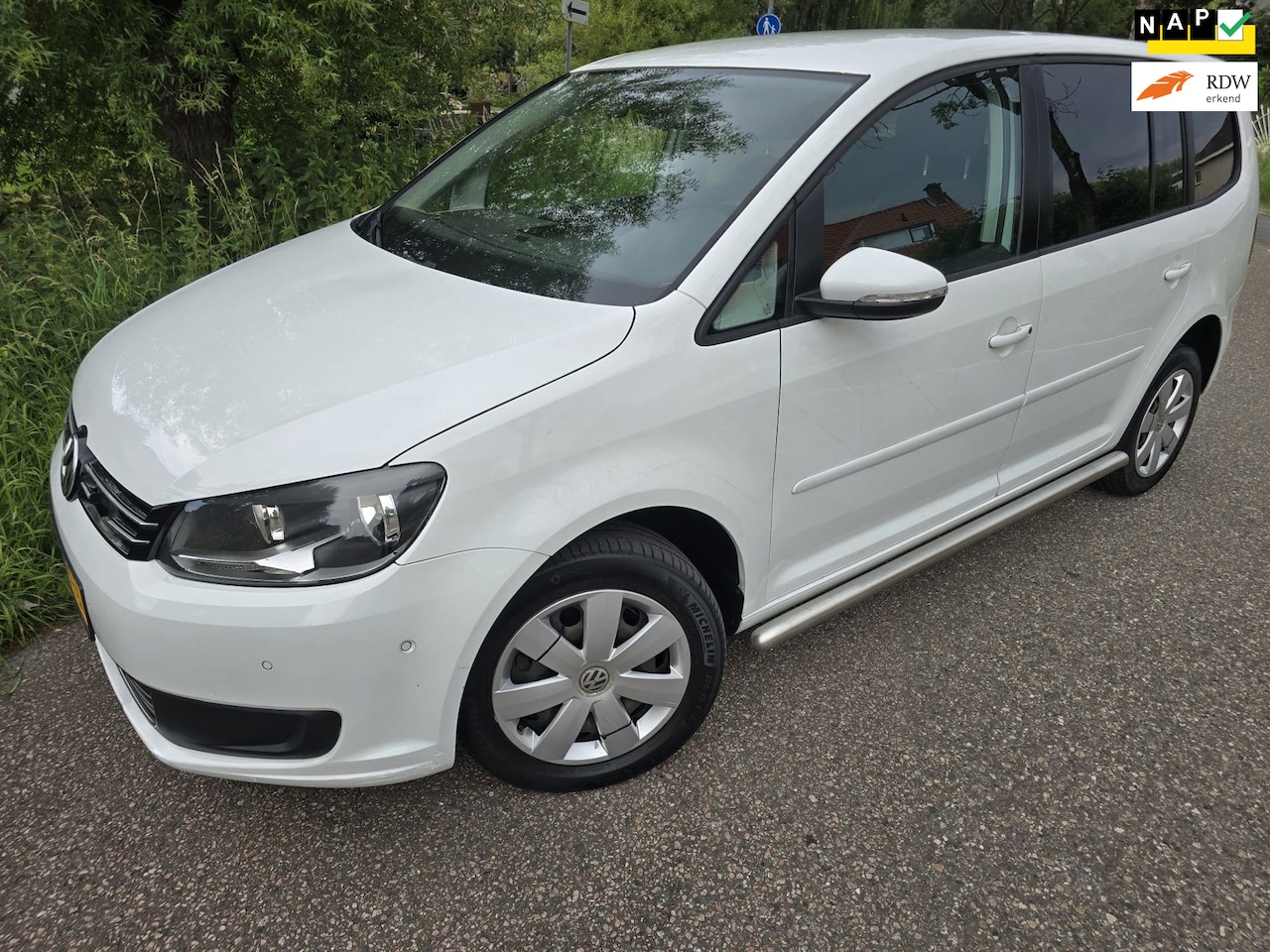 Volkswagen Touran - 2.0 TDI Comfortline BlueMotion/Airco/Dealer onderhouden/ 1e eig. - AutoWereld.nl