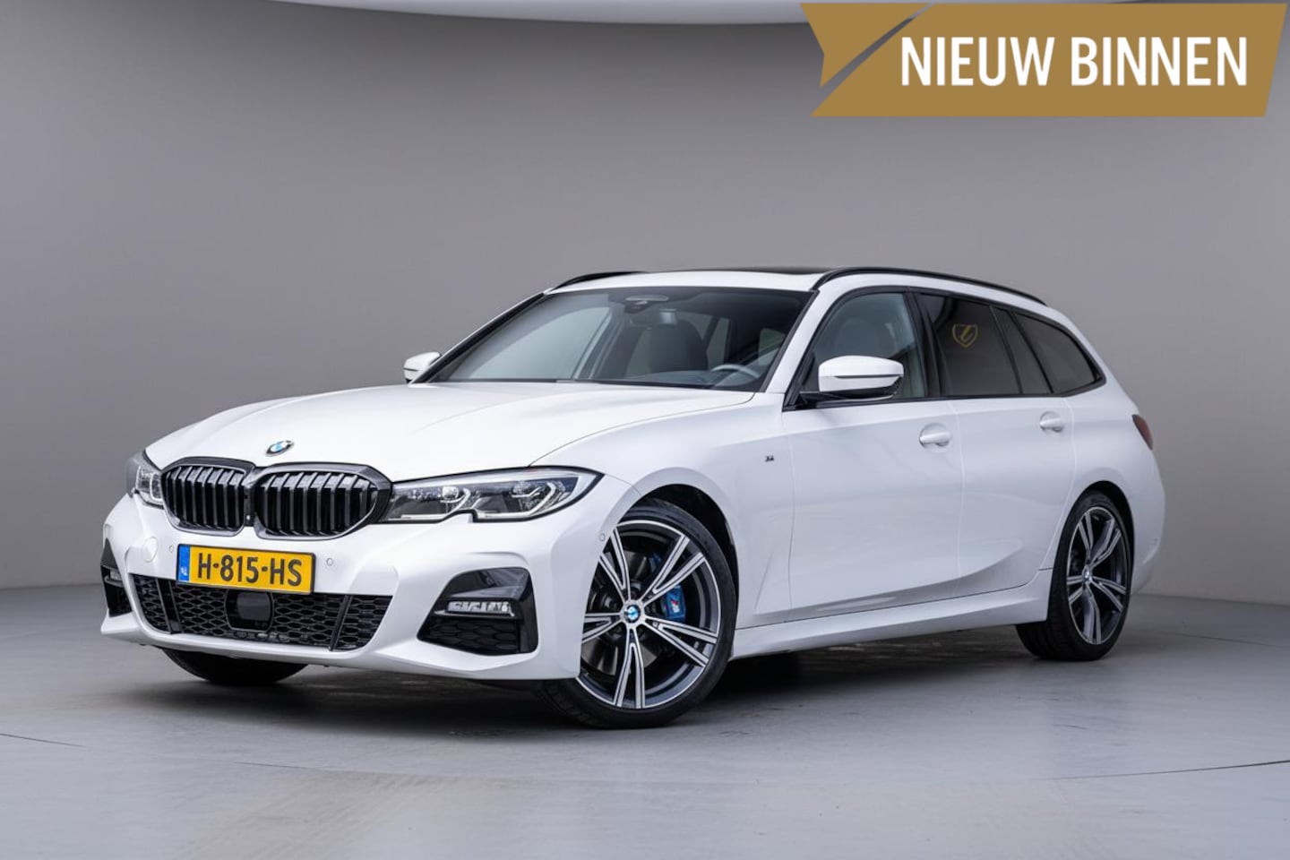 BMW 3-serie Touring - 330i 258pk M-Sport Org.NL|Pano|H/K|HuD|360°|Trekhaak|Memory|Laser|Carplay|Elek-A.klep|NAP - AutoWereld.nl