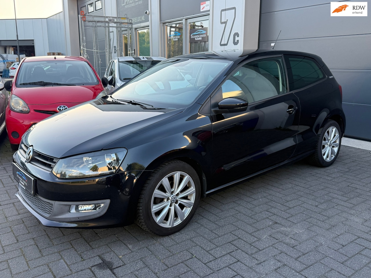 Volkswagen Polo - 1.2 TSI AIRCO | CRUISE | PDC | TEAM EDITIE | - AutoWereld.nl