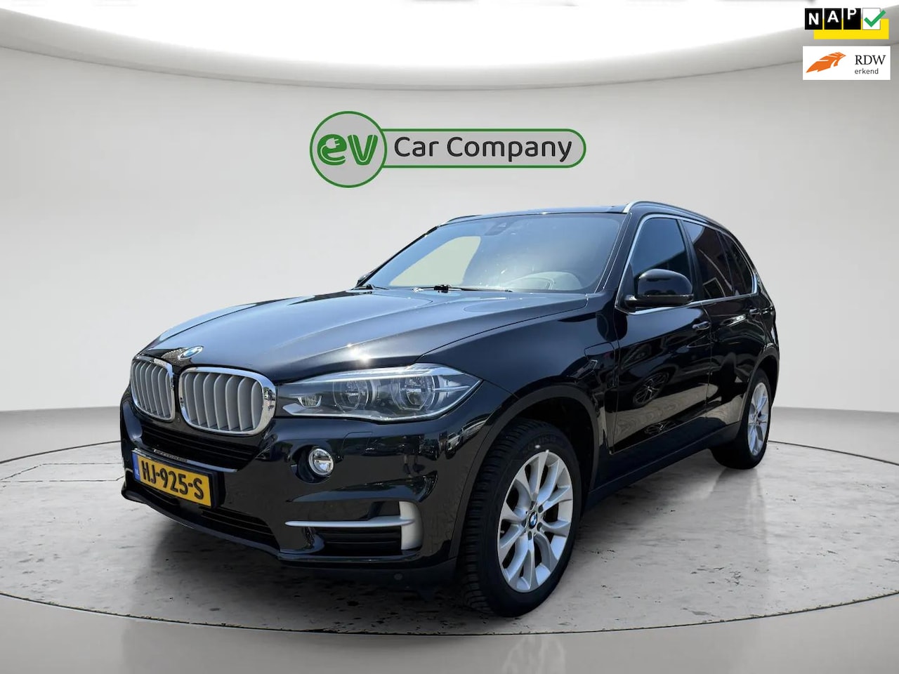 BMW X5 - XDrive40e High Executive | Panoramadak | Volleder | Harman Kardon | Headup Display | Elekt - AutoWereld.nl