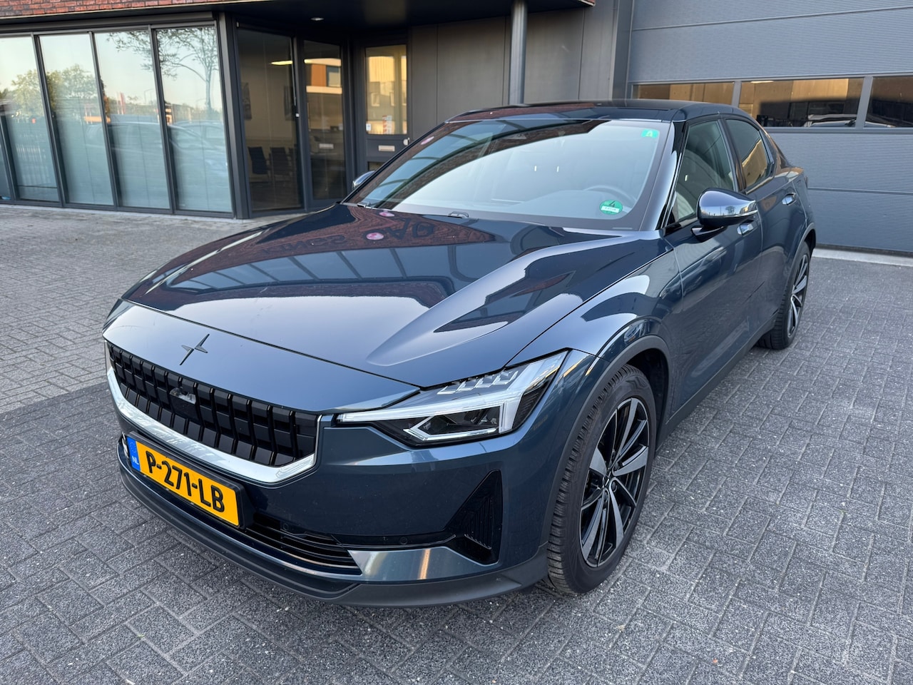 Polestar 2 - Long Range Single Motor 78 kWh PANO TREKHAAK HARMANN KARDON ACC VOL - AutoWereld.nl