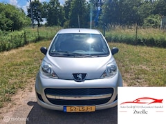 Peugeot 107 - 1.0-12V XS