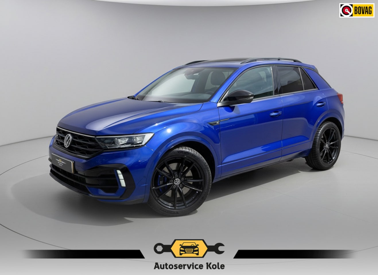 Volkswagen T-Roc - 2.0 TSI 4Motion R * Panorama dak * Side assist * Black edition * - AutoWereld.nl