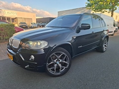 BMW X5 - XDrive48i AUTOMAAT/PANO/LEDER/SOFTCLOSE/HUD