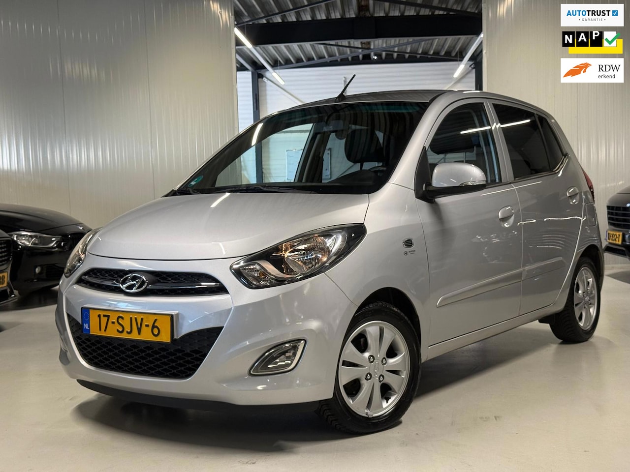 Hyundai i10 - 1.2 i-Catcher Airco| Dealer onderhouden!! - AutoWereld.nl