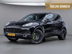 Porsche Cayenne - 3.0 S E-Hybrid SportChrono Pano|Bose|Luchtvering|Memory|Trekhaak|Camera|Elek-A.klep