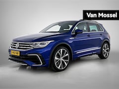 Volkswagen Tiguan - 1.5 TSI R-Line Business+ | 245 PK | SoH .. | Trekhaak | All Season Banden | Digital Cockpi