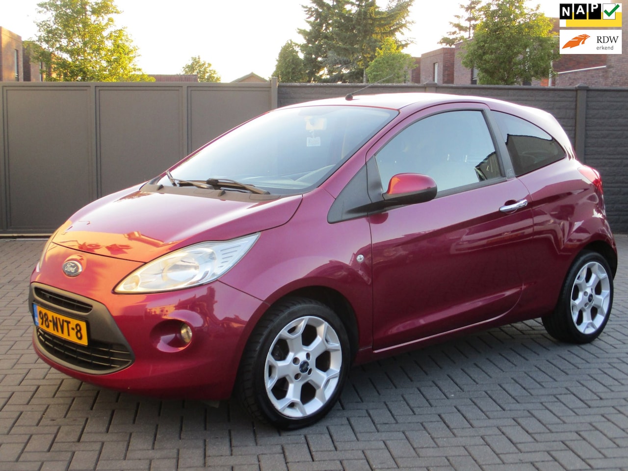 Ford Ka - 1.2 Titanium X 1.2 Titanium X Airco !! - AutoWereld.nl