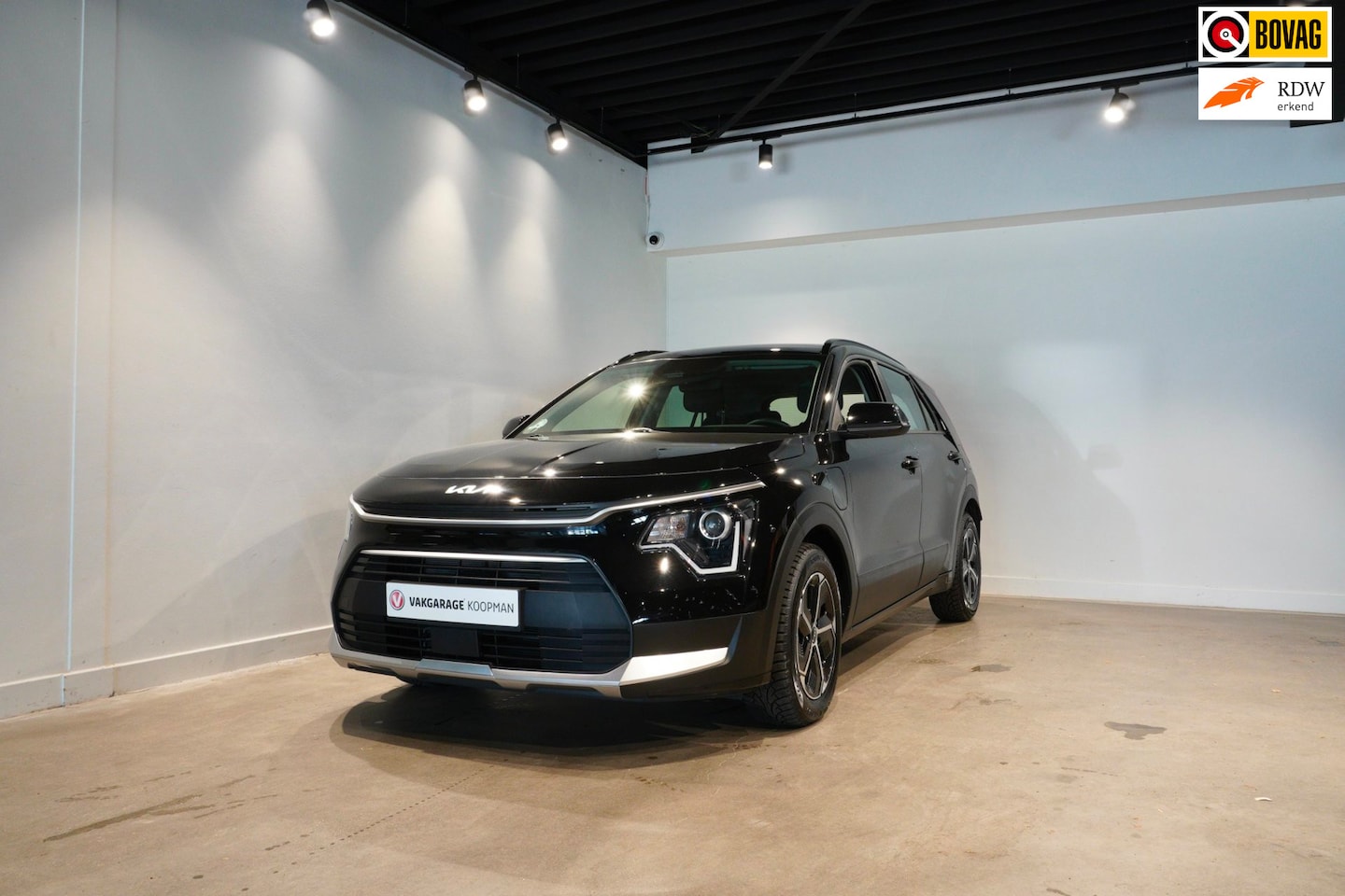 Kia Niro - 1.6 GDi PHEV DynamicLine ACC|Stuur/stoelverwarming|Led - AutoWereld.nl