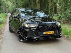 Audi Q7 - 60 TFSI e quattro S-Line | Pano | Trekhaak | Clima | MAXTON SET |